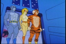 freak-cl:  panzerdrako:  CHEETARA IS NAKED!!!!….IN THE FIRST EPISODE!!!  so, salieron en pelotas en el nuevo thundercats?    Chitara culisuelta wn.. 