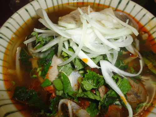 itsdopenhi:  weenerthepoohbear:  xxhypnotiq:  le-tang:  dieumynguyen:  Bun Bo Hue is so much better than Pho. Pho is disgusting. Sorry.  Pho isn’t disgusting to me, but.. I like Bun Bo Hue much better. =)   Its my favorite =) i love the way my mom makes