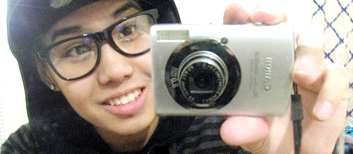 andgraciesays:  ayeprettyboytim:  EWW! OLD!   you’re adorable ! (: 