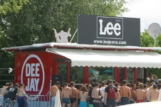 Dee Jay Lee