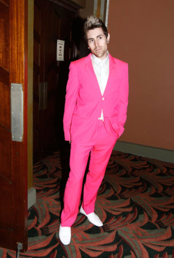 seatalia:   via www4.pictures.gi.zimbio.com dear dhav, your pink suit is very adorable and if you ever decide to hang out with lady gaga and be bffs with her it would be the greatest thing ever love, caitlin   OMG YESSSSS.  I APPROVE.