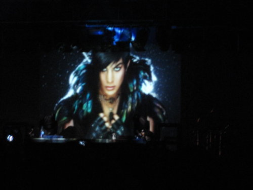 I assume it’s a little vain to have your photos up before you sing, but whateverrr.  I love this shot.