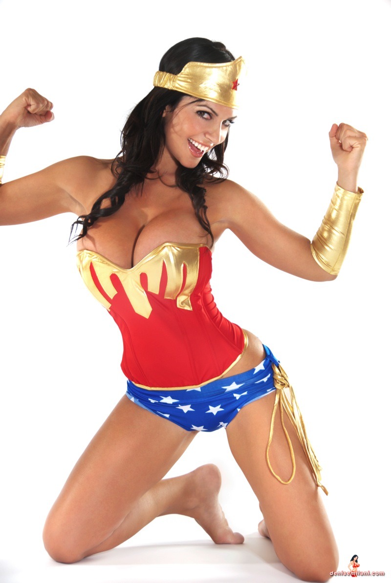 Denise milani wonder woman cosplay