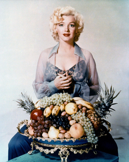 Marilyn Monroe photographed by Nicholas Murray, 1952