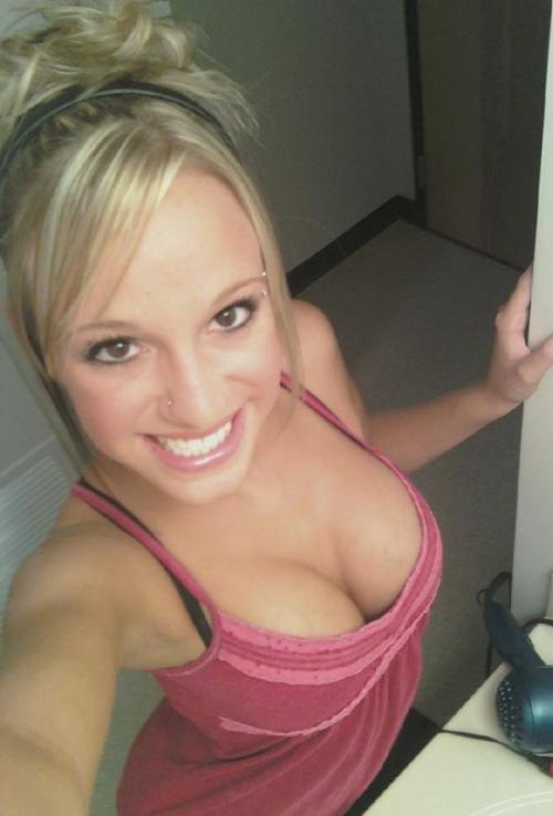 She is Married and Dating Soccermom Hotwife Escort