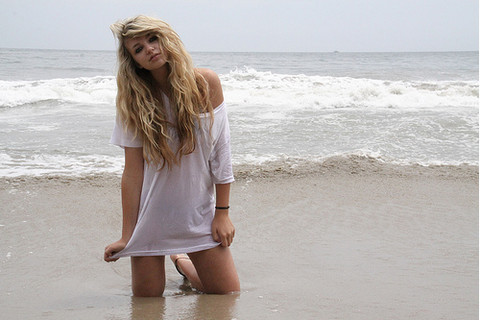 ilaichitalot:  blockaleshia:  i need her hair.(via lilac-skulls-deactivated2012081)