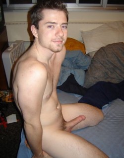 malenudism:  sinnersforever:  majorcocklovee:  jonny1005:  risknadmiration:  A curious mix of Risk &amp; Admiration hotboysdeyosua:  row2ski:  betterthanbuttsexxx:  Naked lil’ straight boy! (betterthanbuttsexxx.tumblr.com)    (via betterthanbuttsexxx)