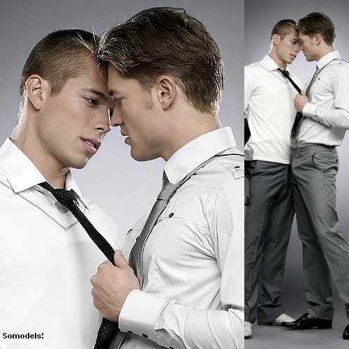 youmakemydreams:   (via andylarocca)   OH MY GOD, GUYS, IT’S BEN AND RONNIE. HOLY SHIT I LOVED THE FIRST SEASON OF MAKE ME A SUPER MODEL. THE ORIGINAL KRADAM, SRSLY, THEY WERE A STRAIGHT MARRIED SOUTHERN GUY AND A GAY CITY-BASED GUY AND RONNIE (THE