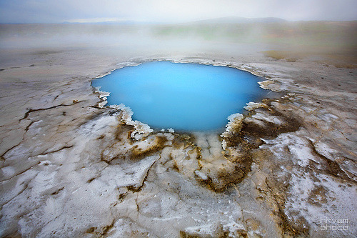 The hot spring Bláhver in Hveravellir, Iceland© hkvam