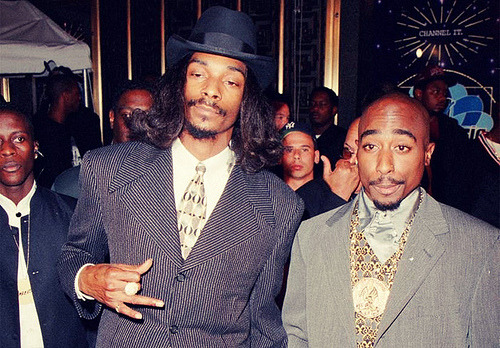 theexplanation:  mouthfullofkush:  (via thatsfuckinlegit, i-inventedhead) snoop ^_^