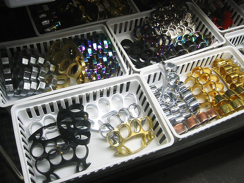 yerboirichkyy:  ayocdeezy:  k-k-kmags:  -nammertime:  stevenasty:  yekaaa:  rosekayy:kendraababeeyx3:(via alexisalicia)  i need me some of these .. my grandma took the gold one. fml     