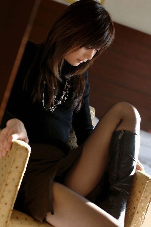 brown-tabby:  reretlet:  Girl2U - お姉さんって感じの微エロ画像