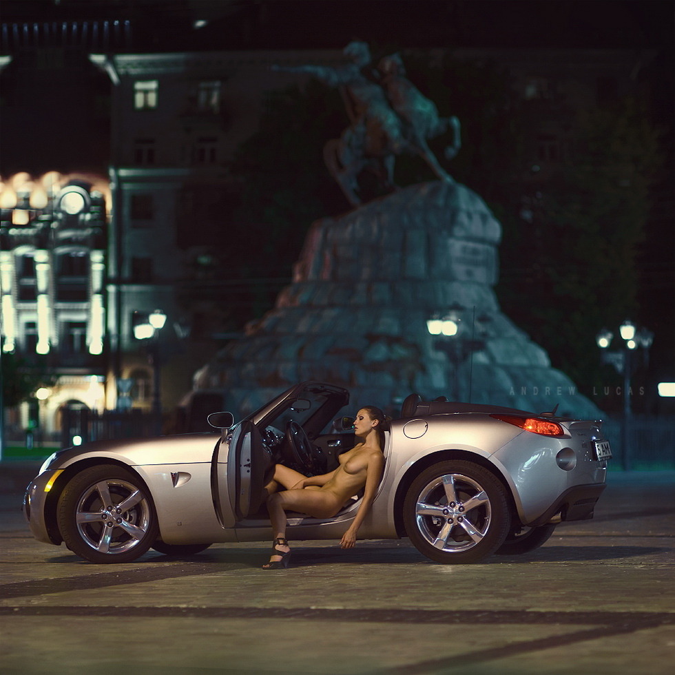 exhibitionism:  knockedoutloaded:  (via seeksthenight)  