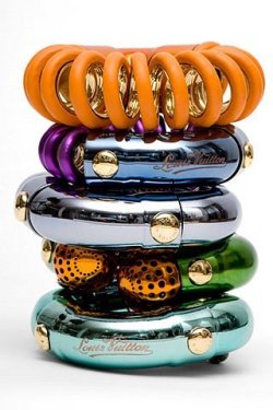 angiemince:  Bangles! I love these from Louis