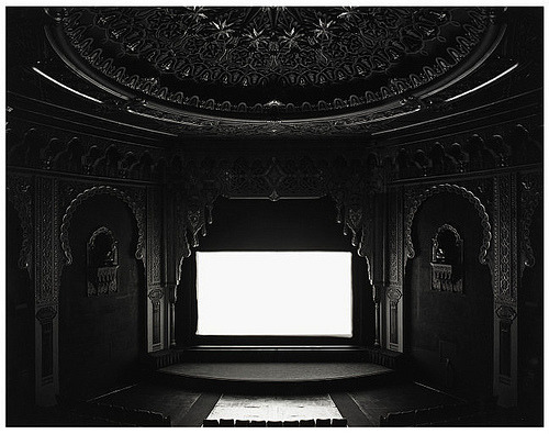 laudanumandarsenic:  nothings:  aiko273:  Hiroshi Sugimoto - Alhambra Theater, San