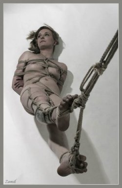 fuckyeahbondage:  via www.kinbaku-art.com