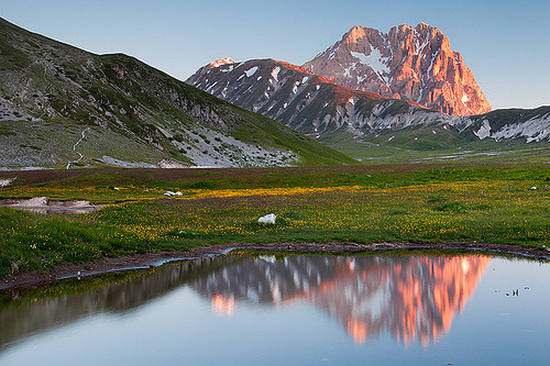 Gran Sasso d'Italia reflected on the little Petranzoni lake, Campo Imperatore, Abruzzi, Italy © Vinc