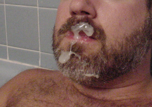 stickybeards:  (via rcthebearcub)  (via randombearstuff)