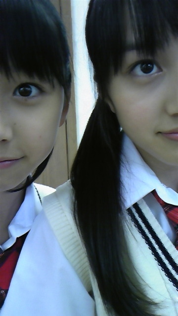 kagurazakaundergroundresistance:  jumitaka:  gkojax:  delllll:   vitaminzyx:   玉井詩織(ももいろクローバー) 公式ブログ/たのしかったー＼(* ゜∀゜*)/ - GREE 玉井詩織、百田夏菜子  (via anninbeam)