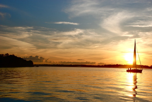 fuckyeahglobetrotters: Shelter Island, New York submitted by planetariums