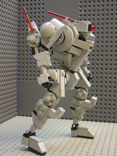 takudeath: macro55:  nipponrapesquad:  Lego hardsuit (via Demonhunter)