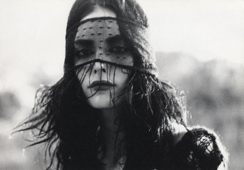 lovelybluepony:bewitching:silentheartache:(via stickerbox)