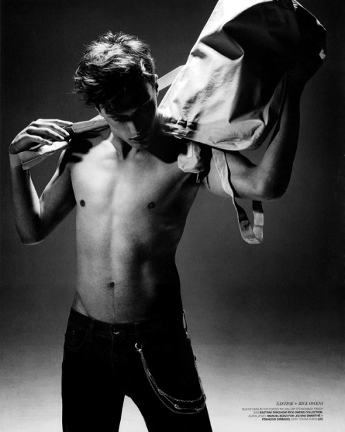 manglemymind:  fuckmelikeawhore:  fatallysweet:  atlantec:  momentaryfantasy:  gosmokeatree:  blueheadlights: Adrien Brunier | Ph: Pierre Mandereau      