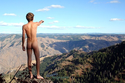 peladistasunidos:  derekisme:  beautiful rugged scenery