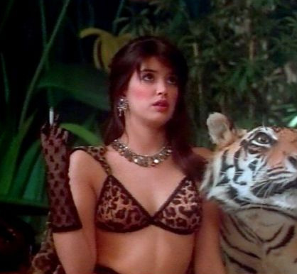 silk-rayon:neonheaven:  Phoebe Cates in the very special made for T.V. two-part miniseries “La