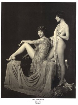 romanloulou:  Alfred Cheney Johnston   (via