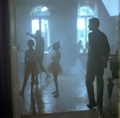 longlongtimeago:accidentalcreativeness:room for Degas (by mario leko)