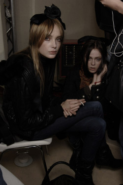 Coco Rocha &amp; Snejana Onopka backstage Chanel Fall 2006