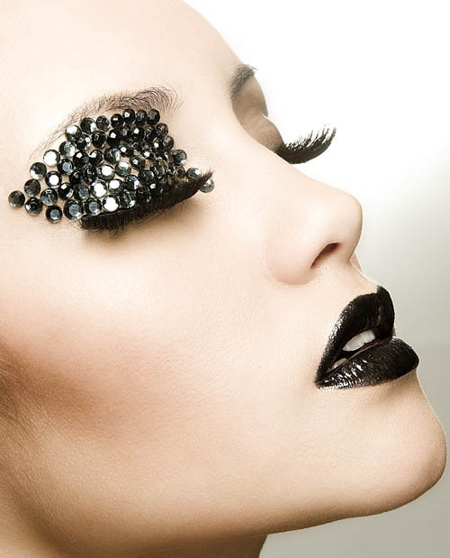 glamorousmakeup:  (via apaintedface) 