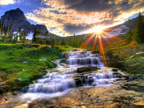 dangel799: Sunshine by Barnies.  Happy Monday :)