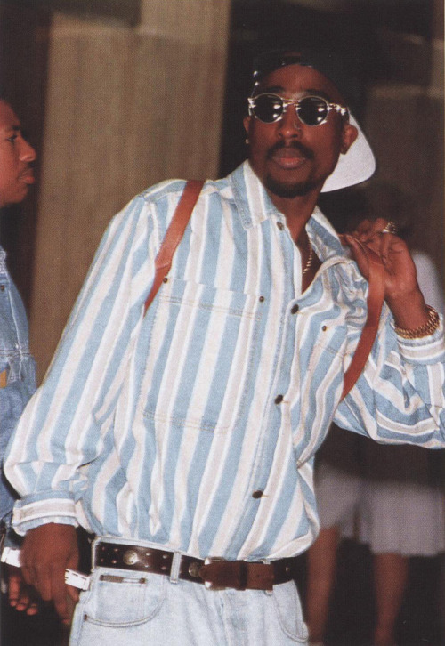 itwasallaydream:  (via alliah, fuckyeah2pac)