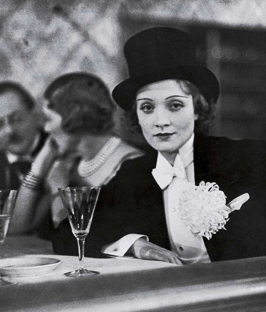 dickensian-dandy:  fuckyeahtophats:  madafternoon:  mizenscen:  nerdinlove:  Marlène