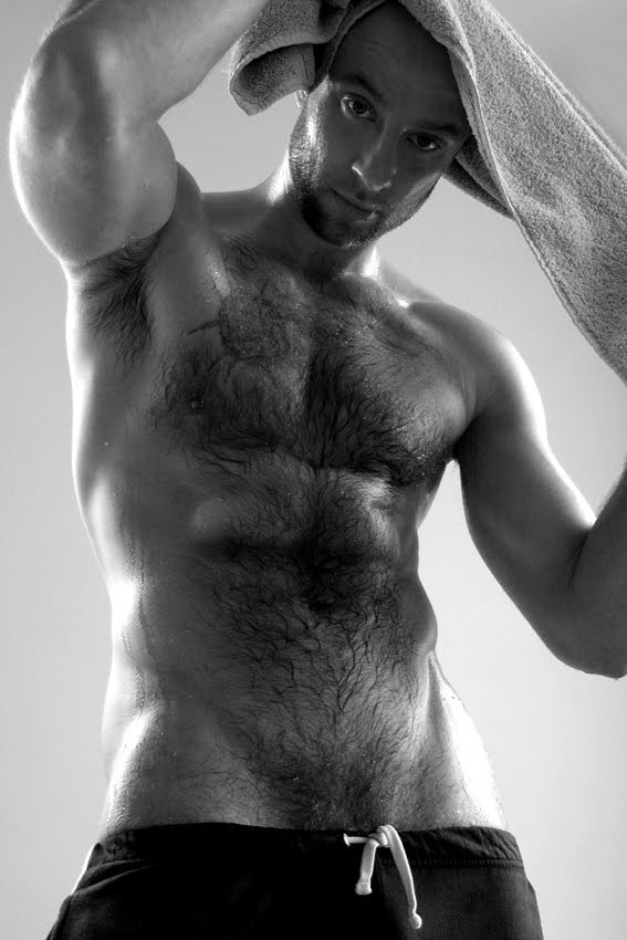 (via jugima, pornadelic)  Sexy Beast&hellip;