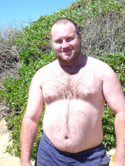 gaybeargamer:  oxigenobear:  (via bearbank, photocub69)