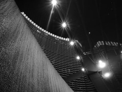 fuckyeahstreetlights:  City Center, Aria Las Vegas, Nevada 