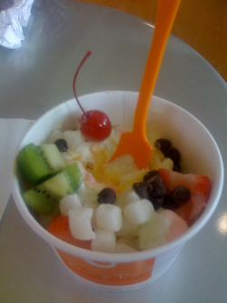 Southcenter's Orange Leaf Frozen Yogurt! &Amp;Lt;3 I Love Eating This More Than
