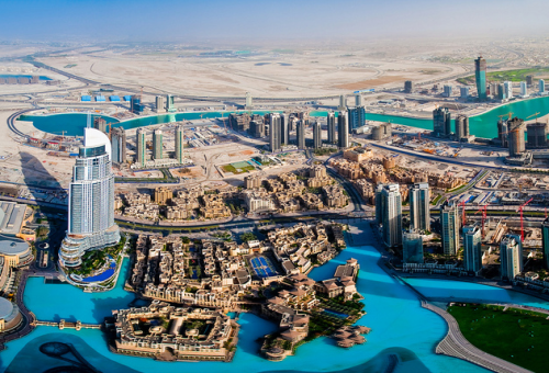 cornersoftheworld:  Downtown Dubai, Saudi Arabia.  i serriously wana visit Dubai and Abuh Dhabi idk how to spell it but yeah… cuz they have unique architecure and buildings and the world and the palm tree and atlantis hahah idk, sometime when im