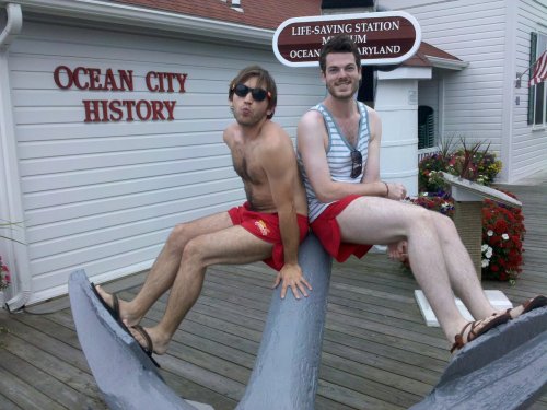 piemakerwillie:  jkjkjkjkjkjkjkjkjkjk:  matthewedwards:  grammarslammer:  Ocean City right now. Do I