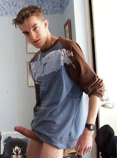 m-grasl82: gayjoven: henrydick12: nervousbasementvoid: (via rostislavbutler, rostislavbutler, perfec