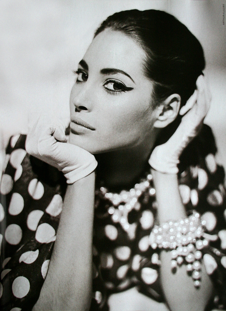 (via extrasexy, supermodelshrine)