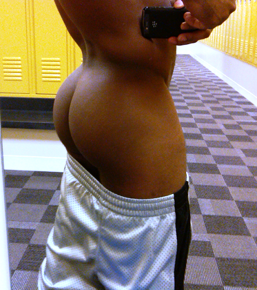 ciberbrat:  vavavavoooom:  thatboyjamahl:  likeitontop:  (via joshycouture, romeisburning)