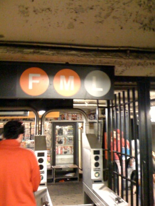 onthegtrain:  Thought I would share a few more photos. This just made me laugh when I saw it haha…