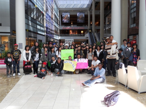 ayealyssa:  linatrannnnsformers:  In the end, it was all worth begging my mom to go. (: I’m SO glad you guys went! I thought it would be a fail.   I get home and see hella shieet about the meetup today. Lol.