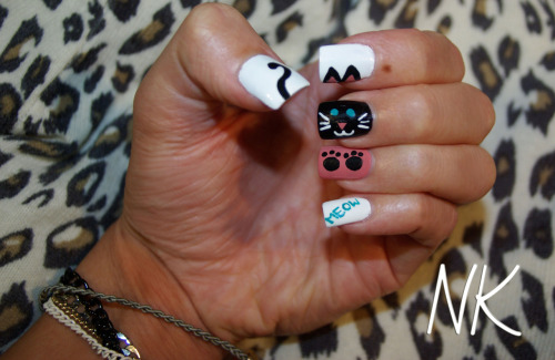 fuckyeahprettynails:
“ nailkandy:
“ Meowwwww!
” ”