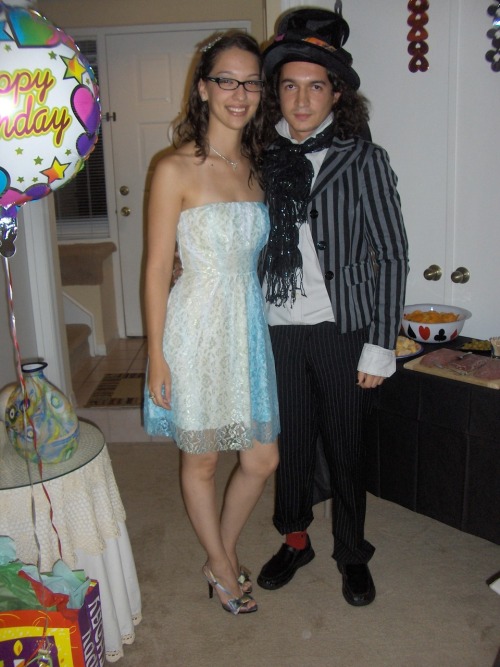 bubbleant:  Alice in Wonderland themed Birthday! :D I was Alice :D   You look beautiful and I am very jealous hahaaha