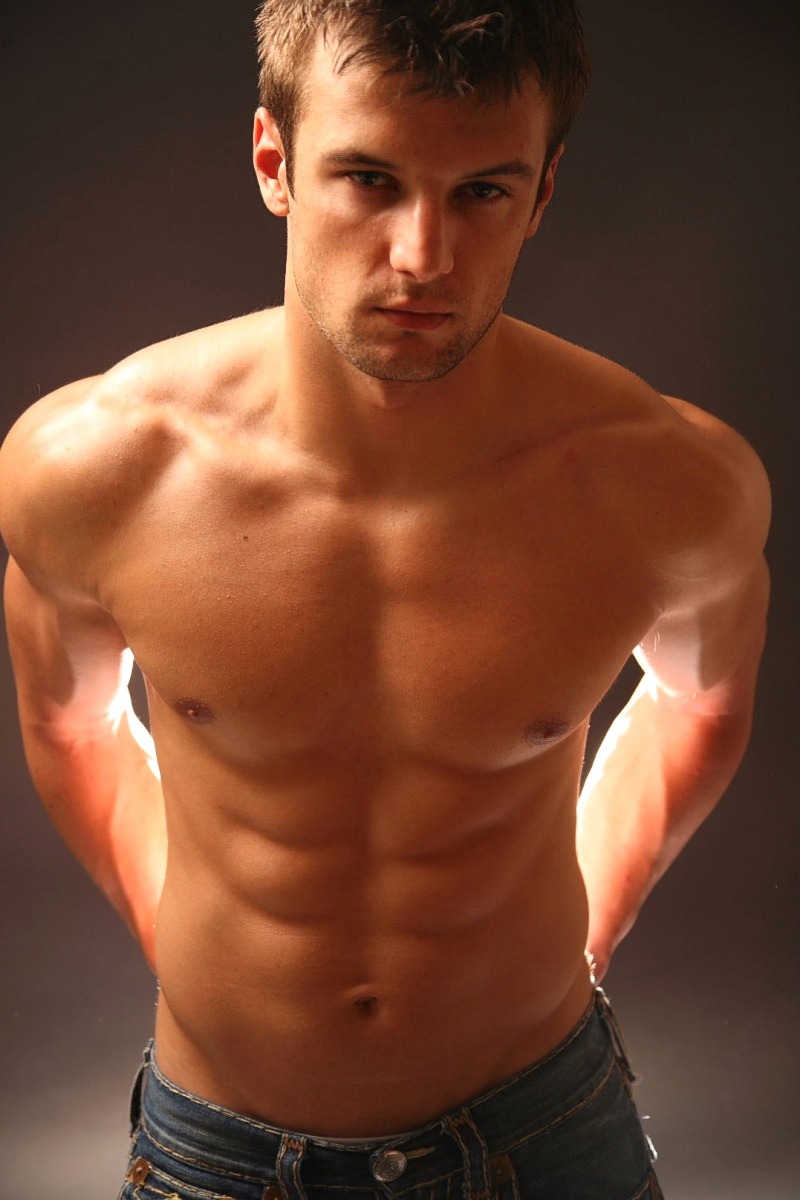 fuckyeahgayboy:  cumhunter:  GOD (via stefangrandst)  (via charlieandsnoopy) 